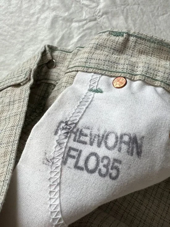 Vintage 90s Levis jean shorts beige brown blue grid 953 womens 8 high waisted - Picture 3 of 6